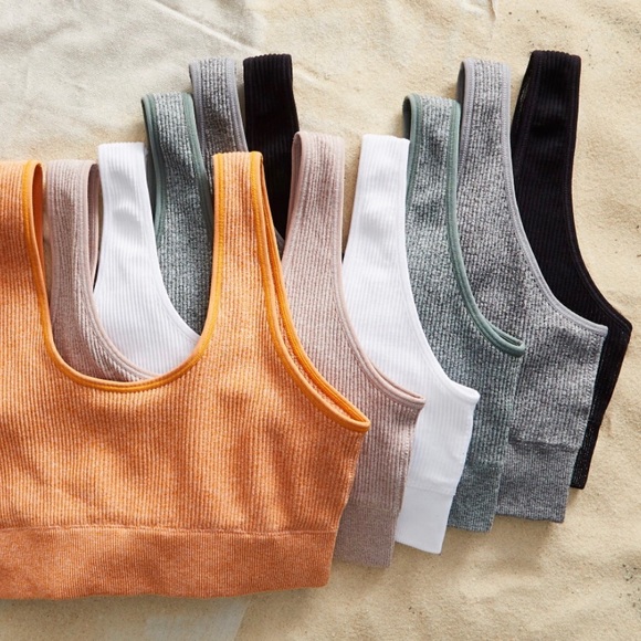 BRALETTE MYSTERY BOX🍑 - Picture 8 of 15